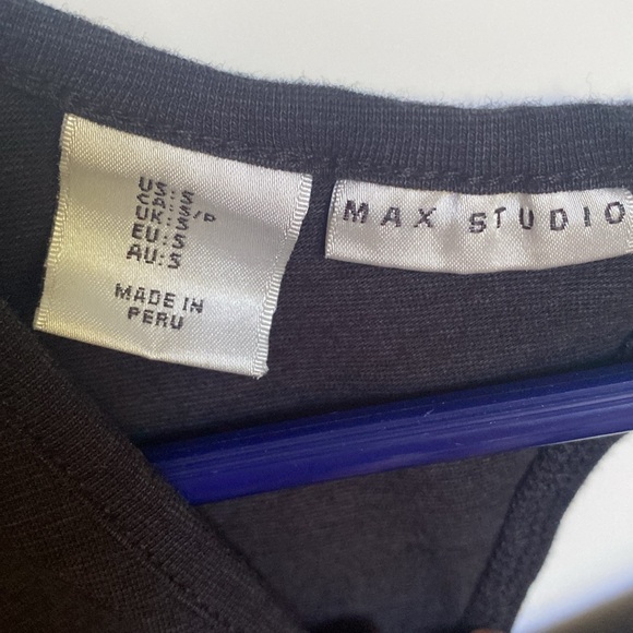 Max Studio Top - Picture 3 of 3